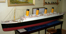 GFK Rumpf R.M.S. TITANIC klein 1:150